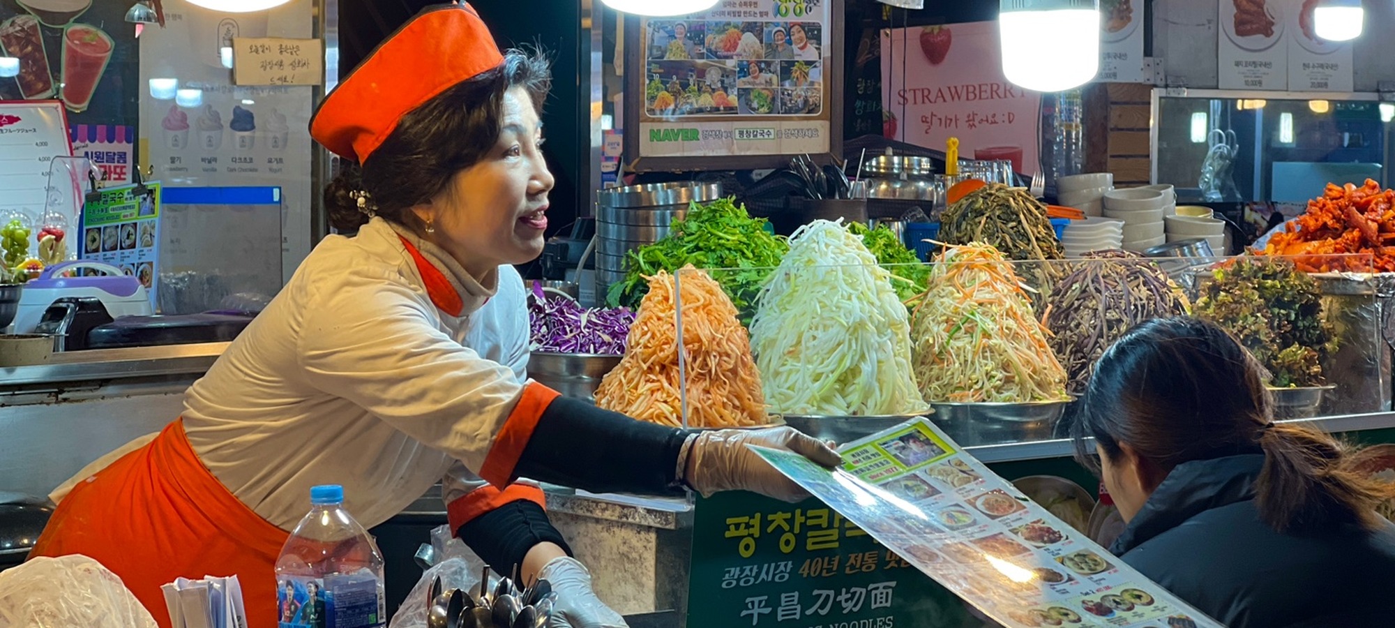 Evening Seoul food stall for a local night route