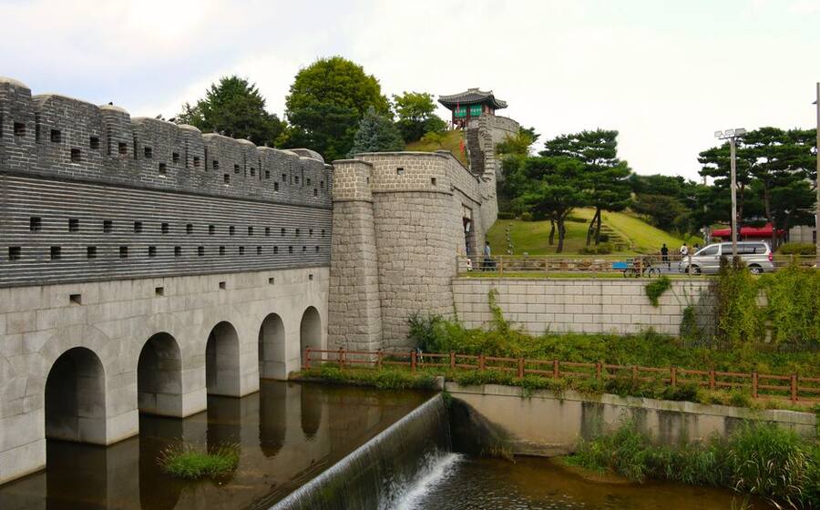 Representative image related to Royal heritage in Korea